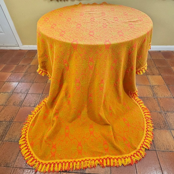 Vintage 1960s bedspread, orange and avocado green pattern, fringed, twin size - Picture 1 of 8